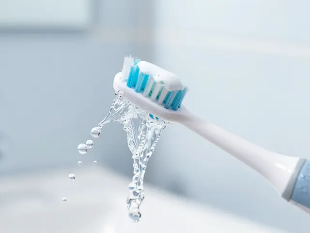 Jak funguje sonický kartáček na zuby a proč je lepší než manuální?